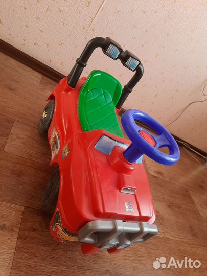 Детская машинка