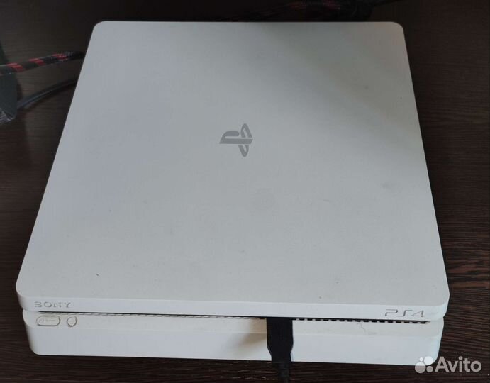 Sony PS4 slim 500gb white