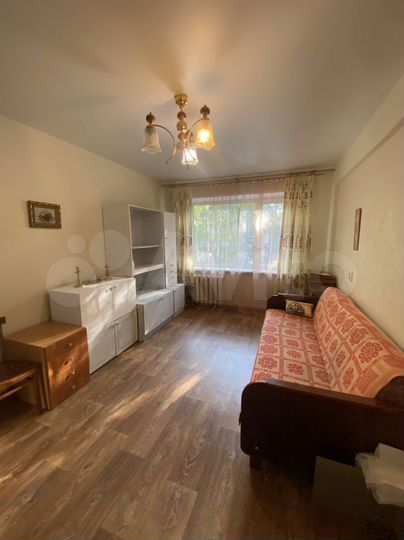 2-к. квартира, 48 м², 1/5 эт.