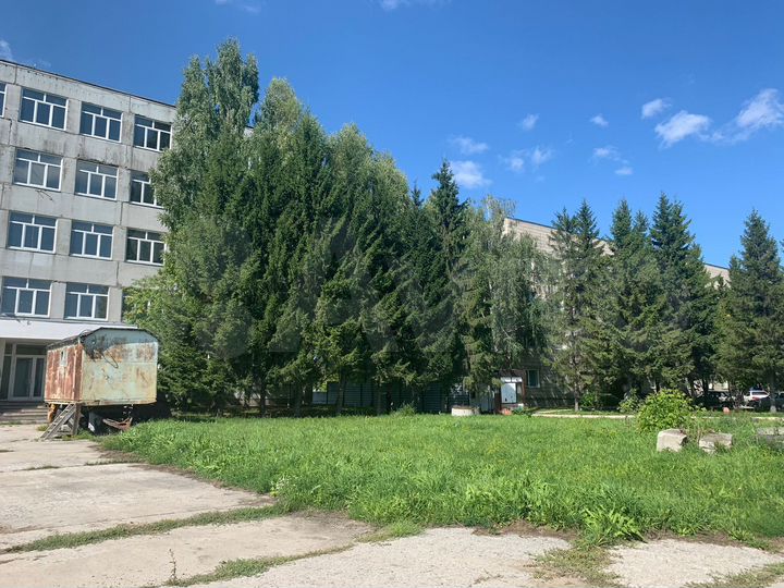 Здание, 5785 м²