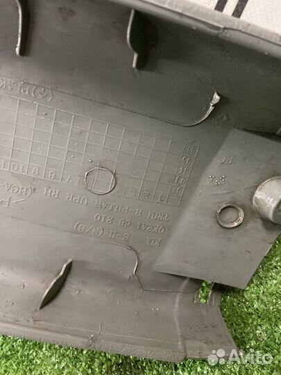 Обшивка центральной стойки Kia Spectra 2007