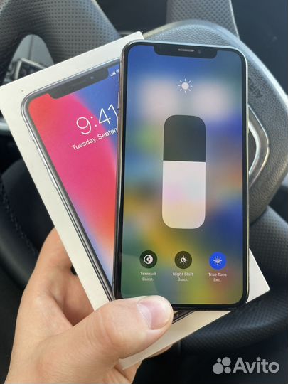 iPhone X, 64 ГБ