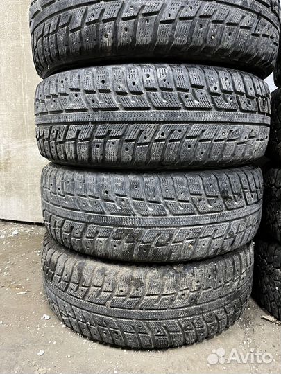 Kumho I'Zen KW22 205/60 R16 92T