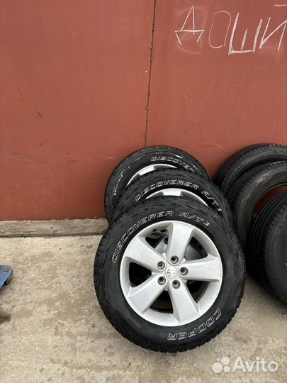 Cooper Discoverer A/T3 235/60 R17