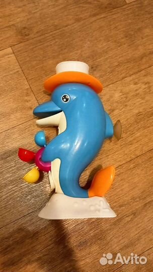 Игрушка для ванной дельфин