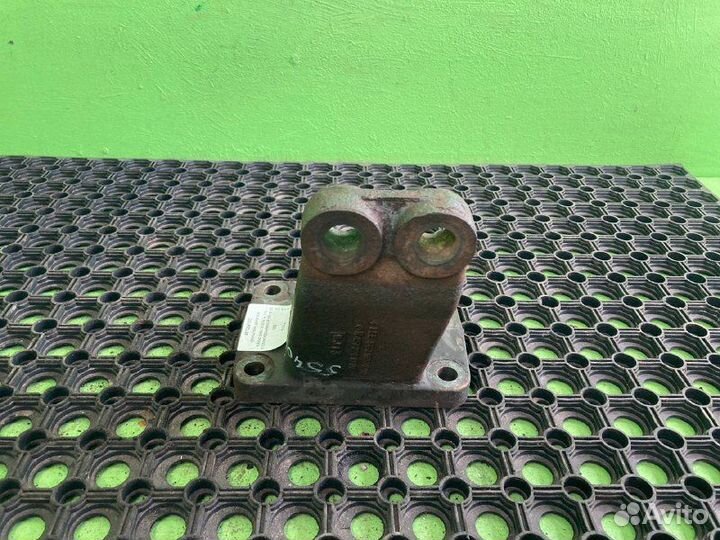 Кронштейн двигателя KAMAZ 5490-T5