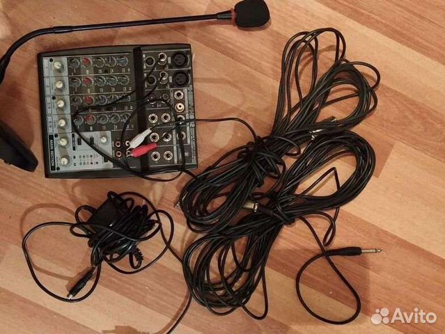 Микшерный пульт