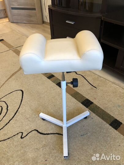 Педикюрная подставка для ног