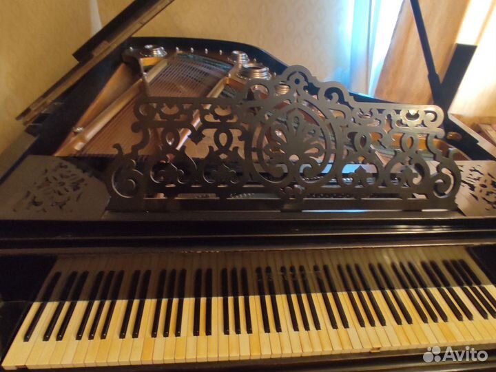 Рояль кабинетный Я. Беккер
