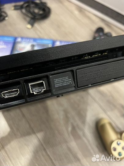 Sony playstation 4 slim 1tb в отличном состоянии