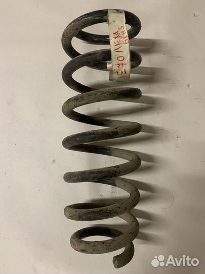 Пружина передняя BMW X5 E70