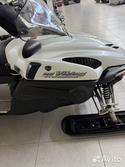 Продам снегоход Yamaha VK10D