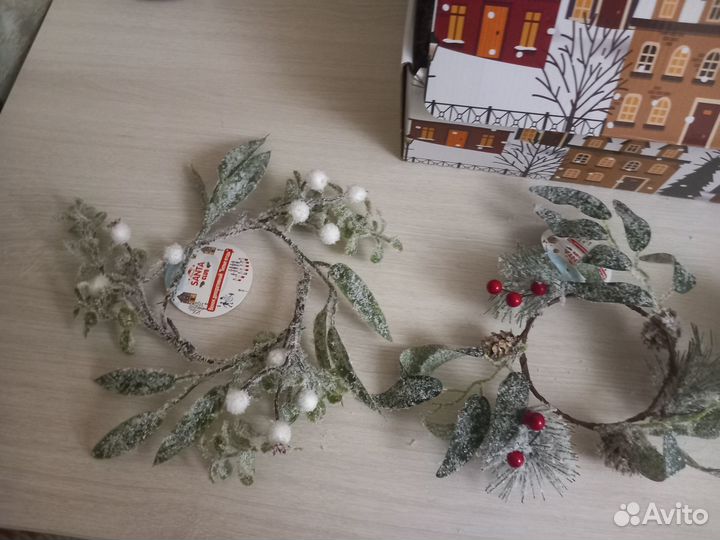 Венки новогодние Santa club