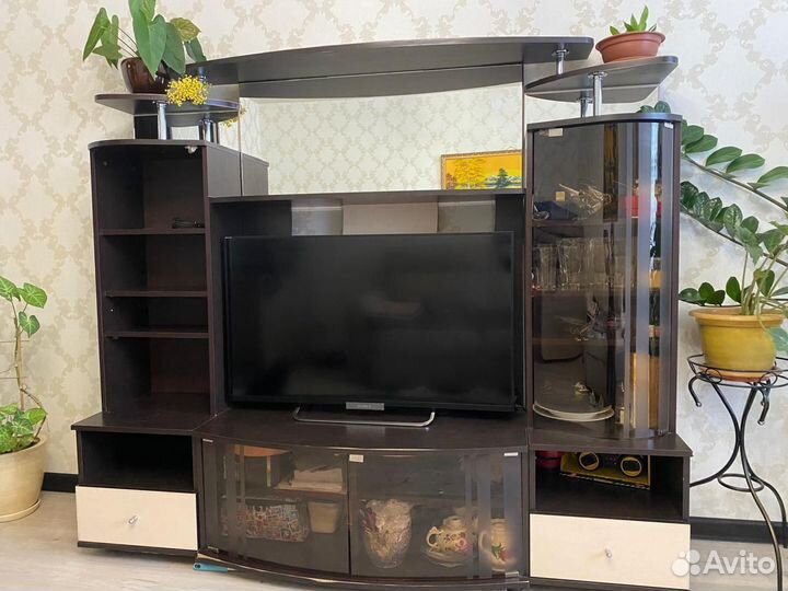 Продам стенку бу