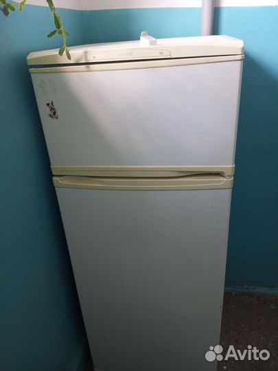 Холодильник бу