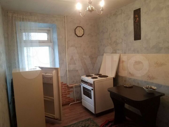 2-к. квартира, 50 м², 1/5 эт.