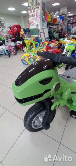 Детский электромобиль