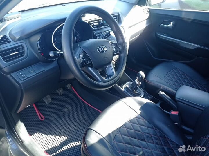 Kia Rio 1.6 МТ, 2013, 203 000 км