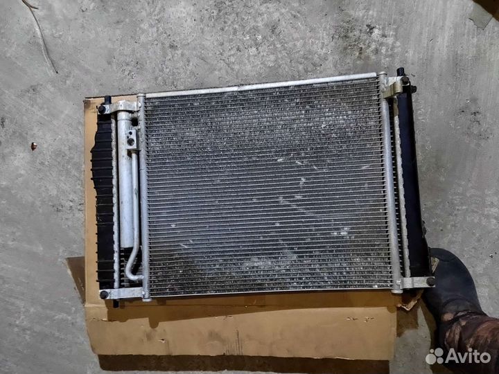 Радиатор охлаждения кондейный Chevrolet Aveo T255