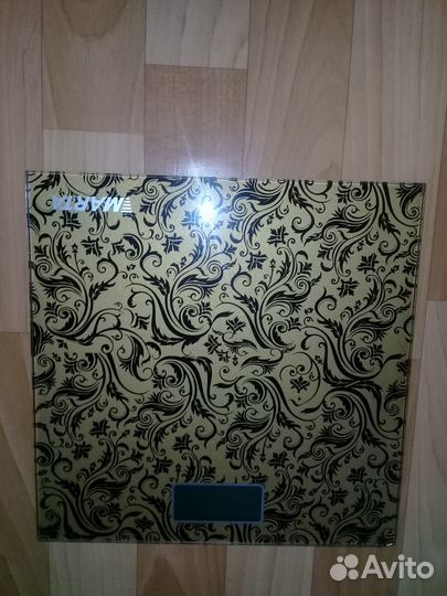 Весы напольные электронные 180 кг