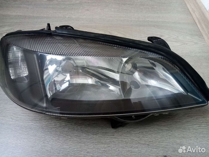 Фара на opel astra g
