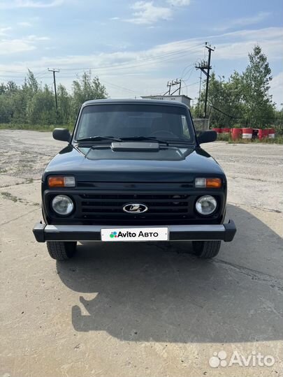 LADA 4x4 (Нива) 1.7 МТ, 2017, 147 000 км