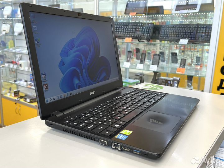 Acer Aspire E5-511G (N2840/500гб/GeForce 810m)