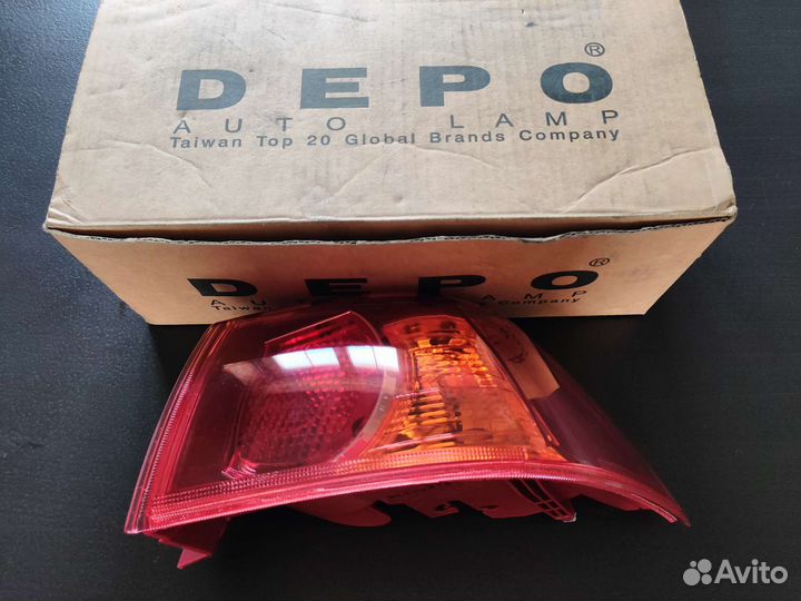 Фонарь задний правый mitsubishi lancer 10 новый