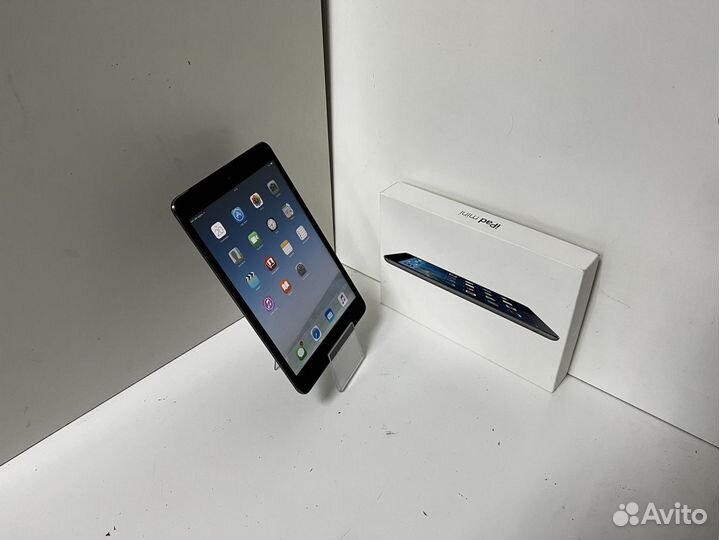 Планшет с SIM-картой Apple iPad mini 16Gb Wi-Fi +