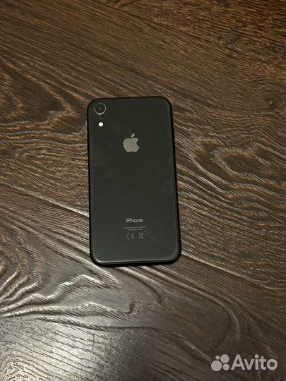 iPhone Xr, 64 ГБ