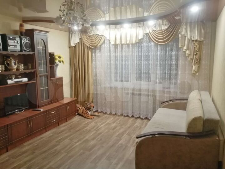 1-к. квартира, 42 м², 2/5 эт.