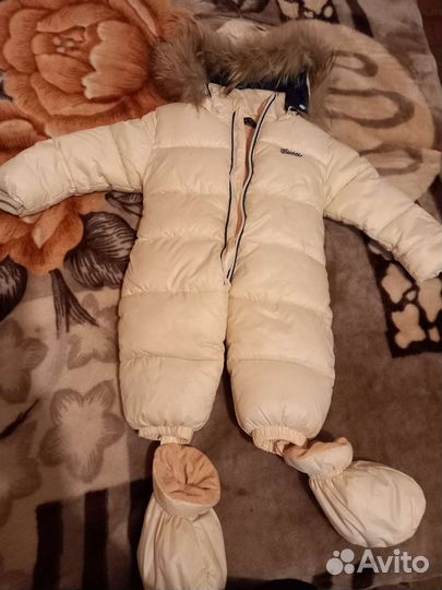Зимний комбинезон для девочки