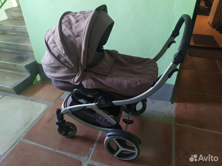 Коляска chicco 3 в 1