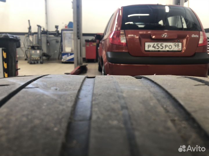 Pirelli P Zero 275/45 R21 и 315/40 R21 111Y