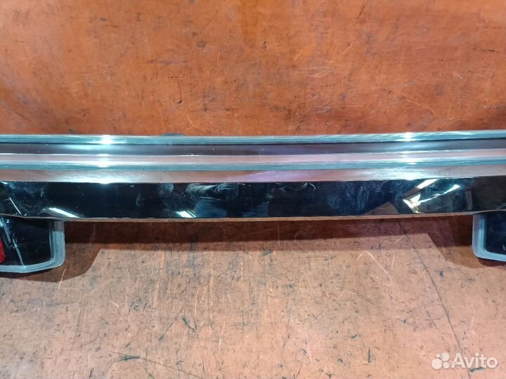 Стоп-планка Honda Stepwgn RG3