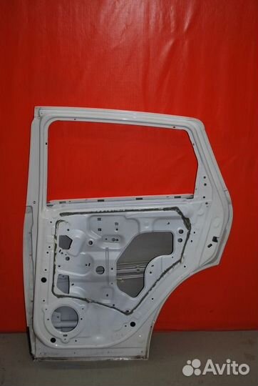 Дверь задняя правая Nissan Qashqai