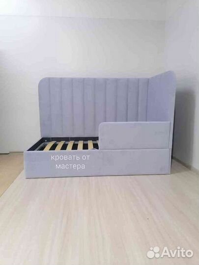 Кровать угловая детская