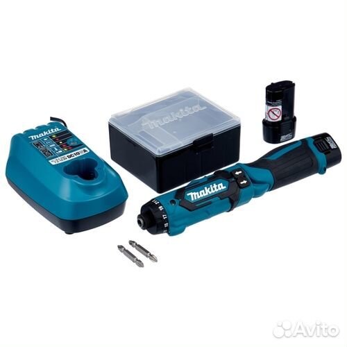 Отвертка аккумуляторная Makita DF012DSE