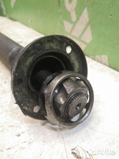 Полуось передняя правая Фольксваген Гольф 2 Джет