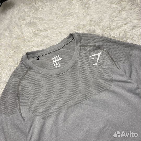 Термо футболка Gymshark оригинал новая