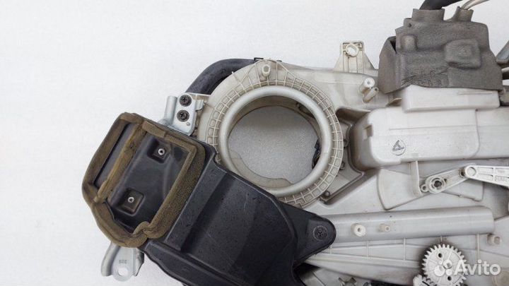 Б/У Б/У Корпус отопителя Состояние хорошее