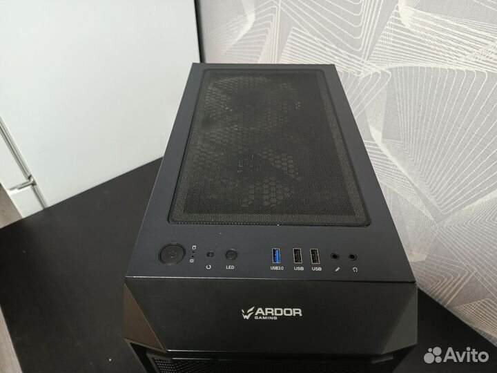 Корпус Ardor gaming minicase 3 вентилятора