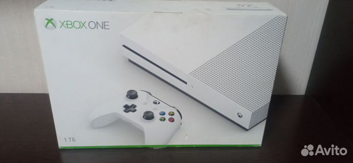 Xbox one s 1tb с играми