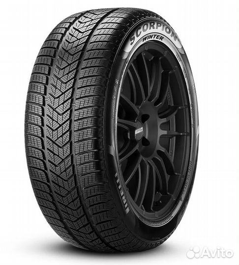 Pirelli Scorpion Winter RFT 315/35 R21 и 275/40 R21 107V
