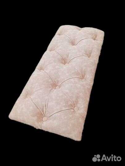 Мягкая сидушка в каретной стяжке