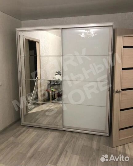 Шкаф-купе 200