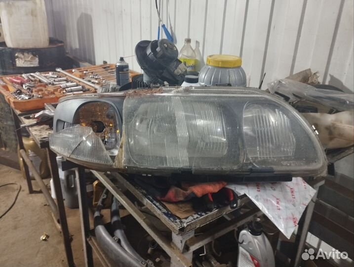 Фара вольвоs60