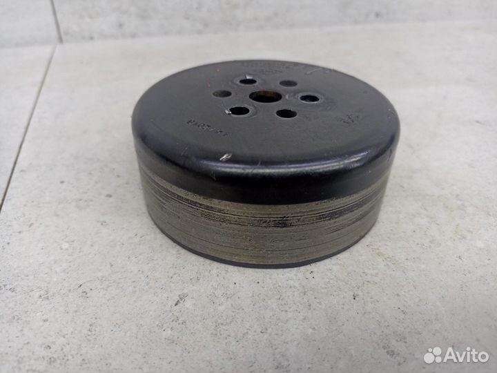 Шкив помпы Renault Duster 2 2022 210510501R