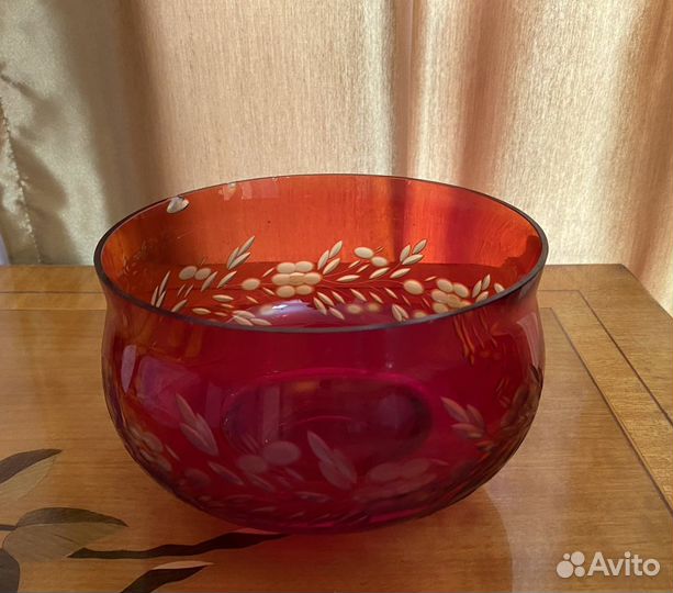Ваза для фруктов / салатник рубиновое стекло СССР