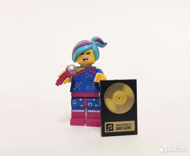 Лего Фильм 2 Люси минифигурка